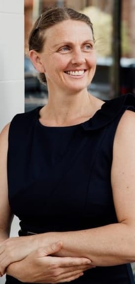 natalie unedited professional shot smiling sideways 2021.jpg