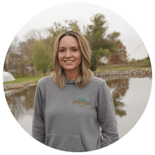 Melissa Wickert headshot.png