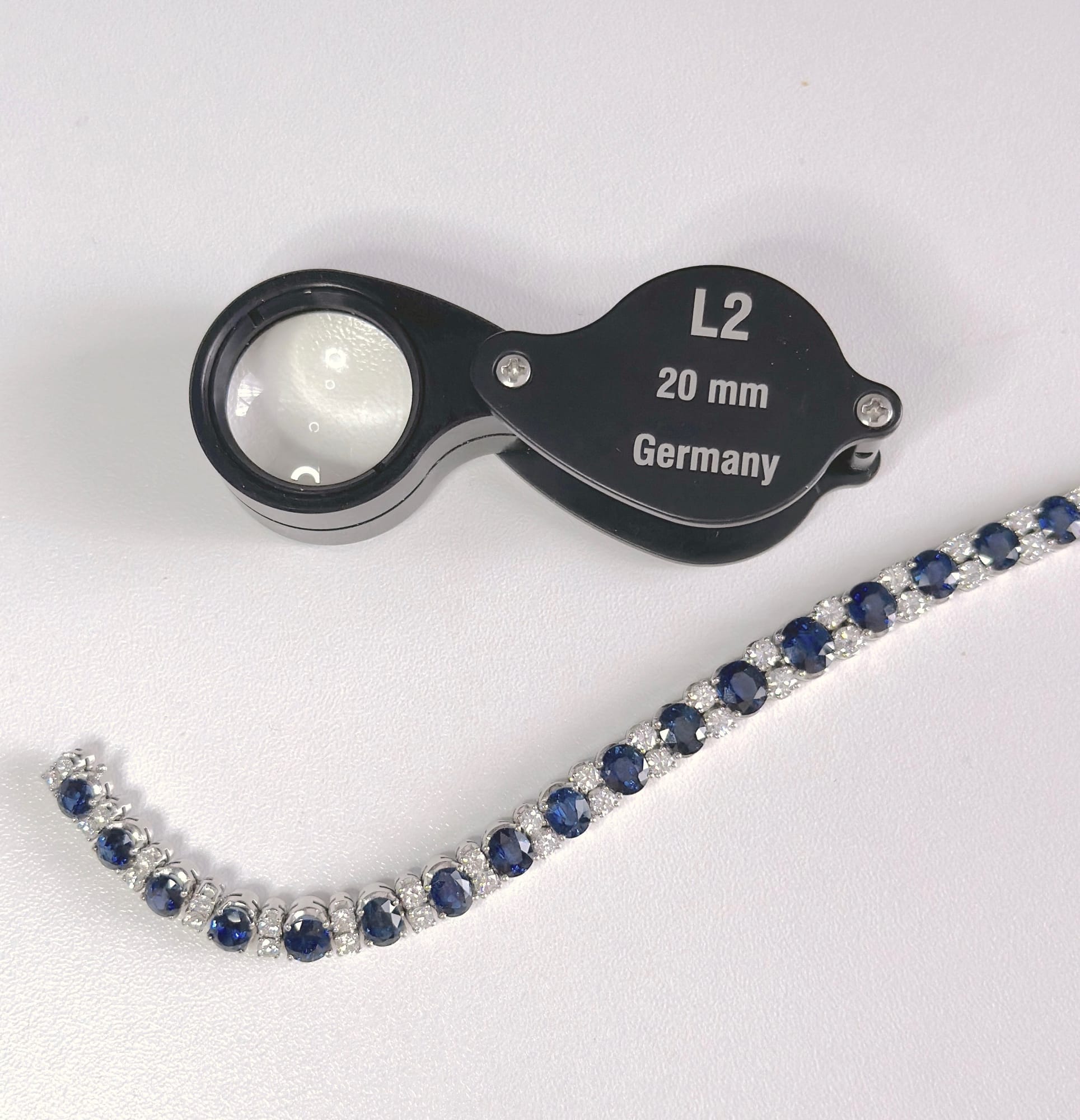 Diamantgraduierungslupe Achromatisch.JPG