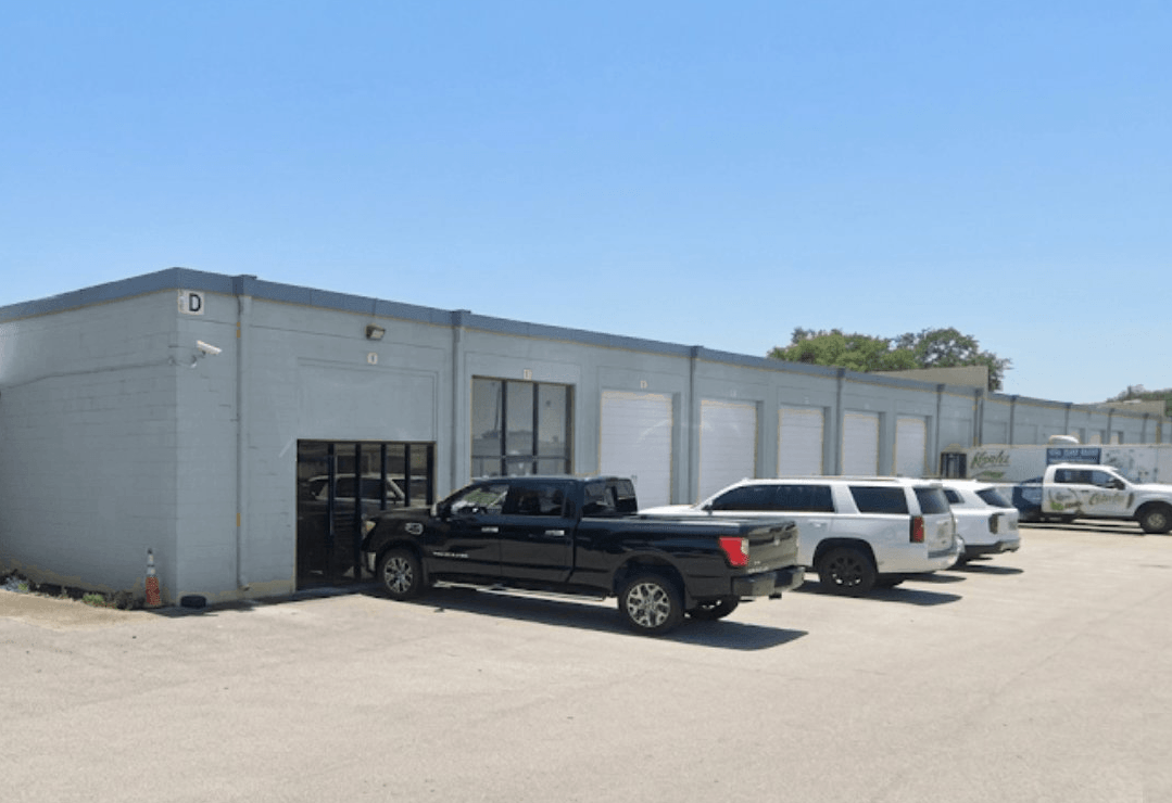 3500 Aloma Ave Pic.png