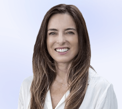 Dr. Stephanie Ruth Young Headshot