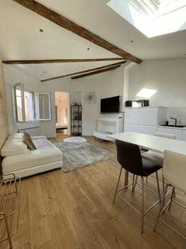 Vue séjour et cuisine appartement Gambetta