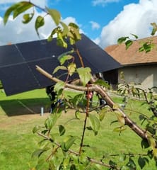 solar tracker building.jpg