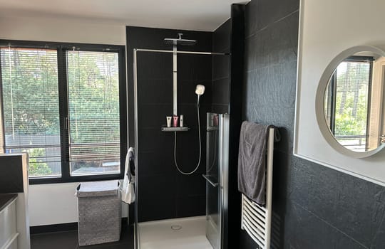 Salle d'eau étage maison Piraillan Cap Ferret