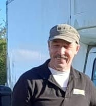 removals infront of vans.jpg