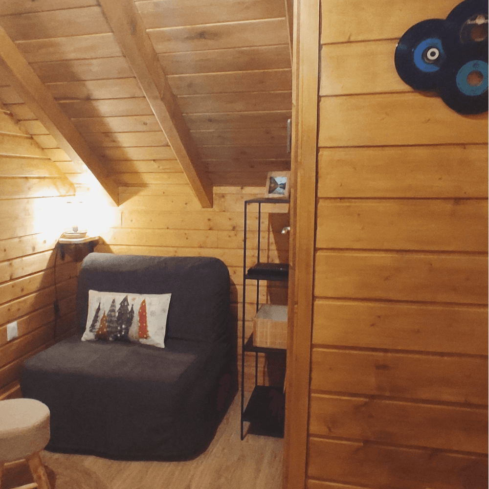 Carte de vœux carrée nouvel an géométrique colorée (77).png