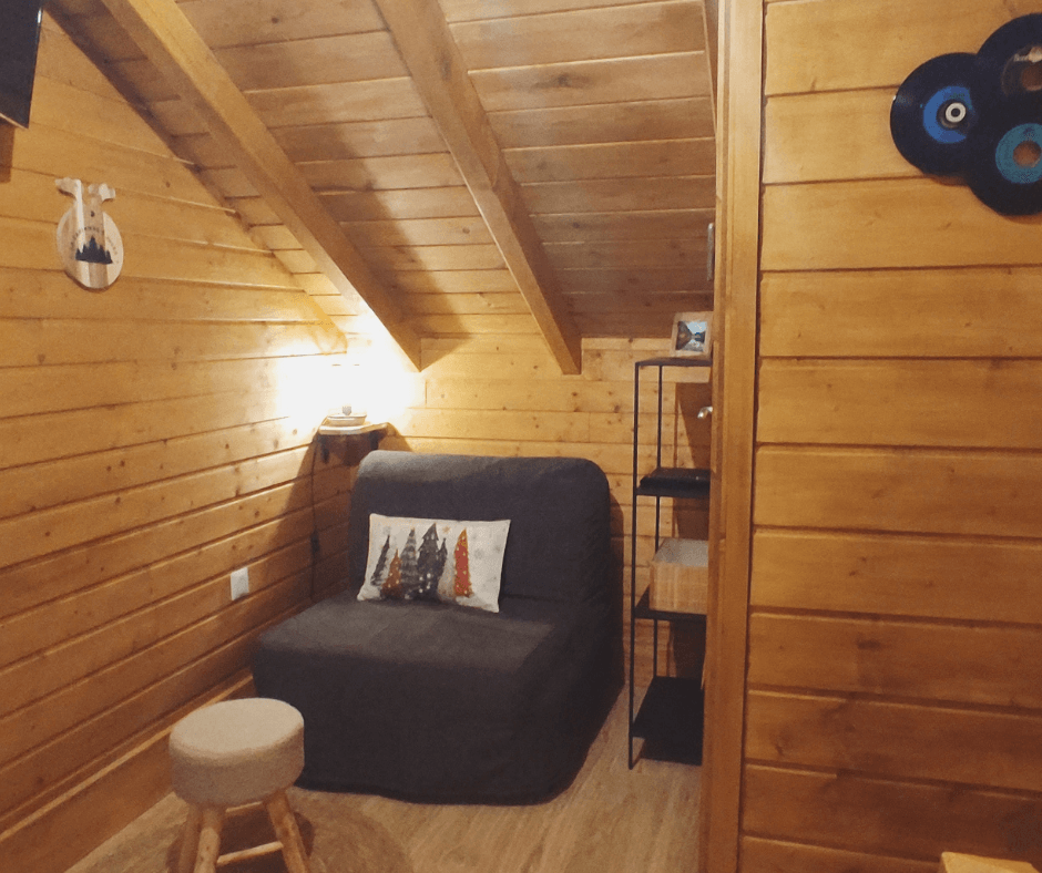 Emerald Green QR Code Website Business Facebook Post (4).png