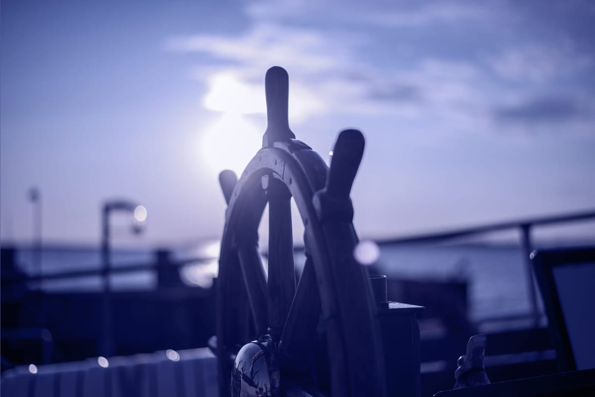 orbtal-media-Esq0ovRY-Zs-unsplash_duotone_web.jpg