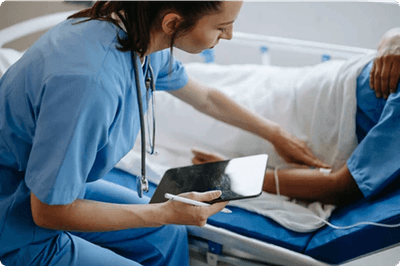 depositphotos_686217106-stock-photo-doctor-discussing-treatment-male-patient 1.png