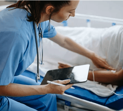 depositphotos_686217106-stock-photo-doctor-discussing-treatment-male-patient 1.png