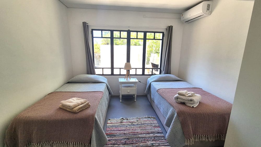 Villa Picaflor El Chorro Bedroom 2-1.jpg