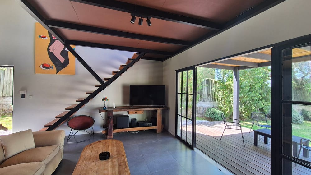 Villa Picaflor El Chorro Living 4.jpg