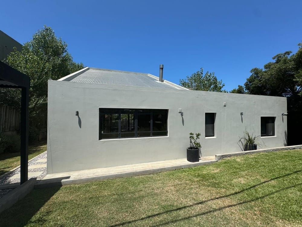 Villa Picaflor El Chorro street view.jpg