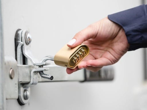 u3ww1rnjluq7mfbr (1).jpg