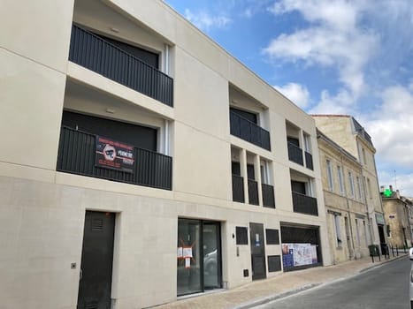 Appartement rénové à vendre à Bordeaux, Carré Capucins