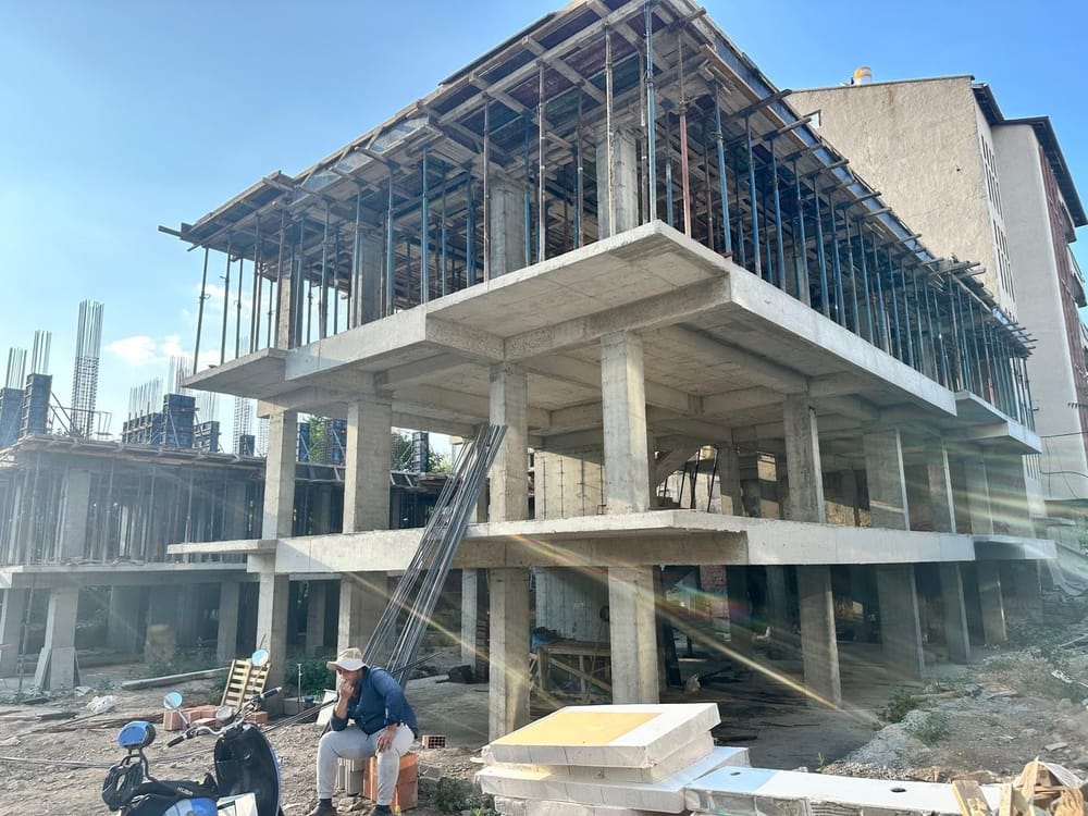 WhatsApp Image 2025-09-17 à 17.32.44_cb2471bc.jpg