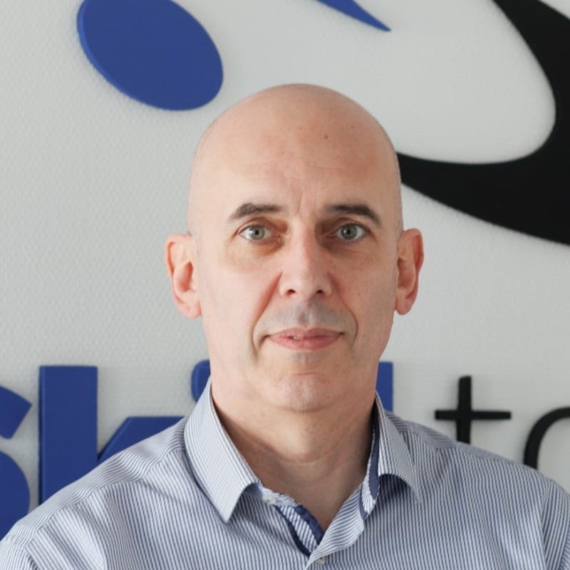 stephane gravier.jfif