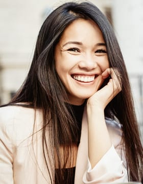 Sophyline ,marketing strategist & mentor, 10 years supporting mission-driven leaders across Europe.