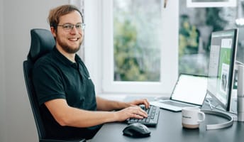 25-12 - Enwendo GmbH - Fotos Company - Office - komprimiert-4002-min.jpg